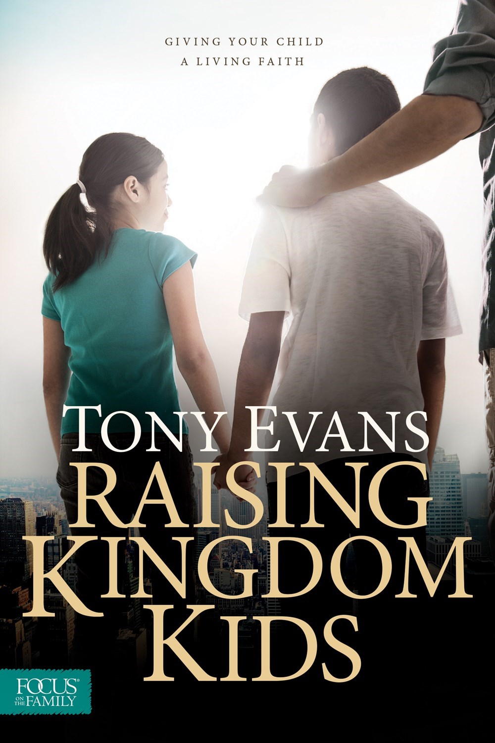RAISING KINGDOM KIDS-SOFTCOVER